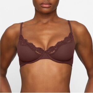 NWT SKIMS Fits Everybody Lace Underwire Unlined Scoop Bra Cocoa Brown Size 44C